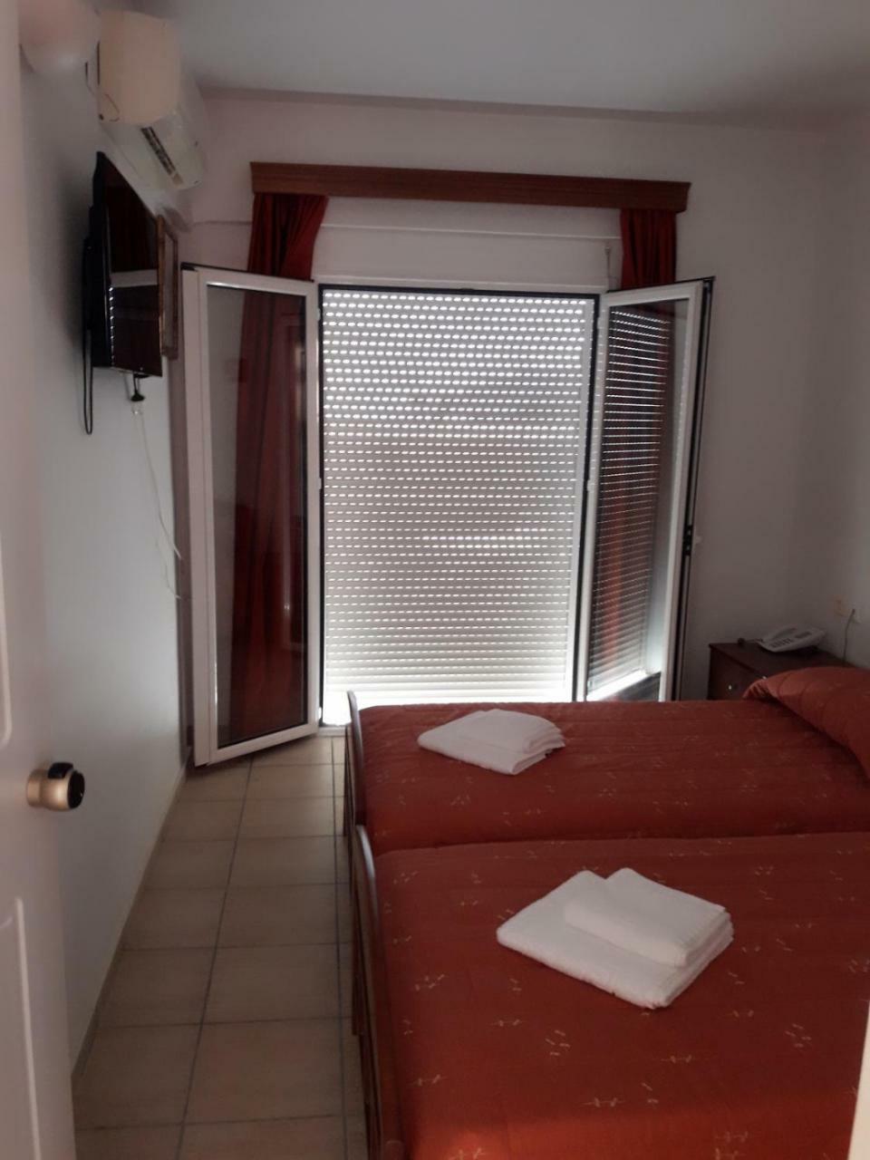 Aquamar Beach Hotel Kournás Eksteriør billede