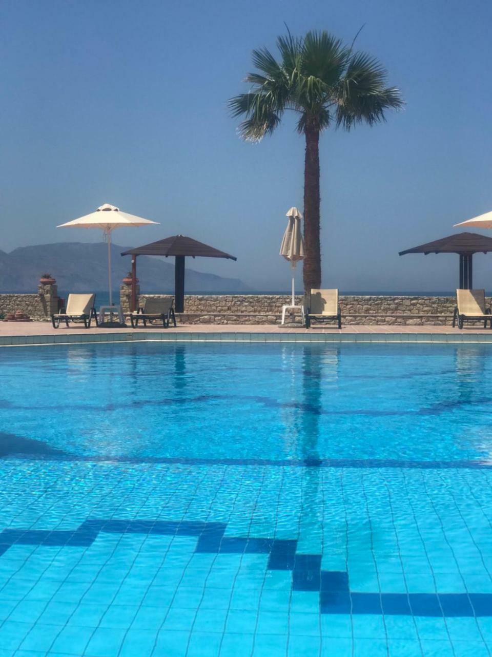 Aquamar Beach Hotel Kournás Eksteriør billede