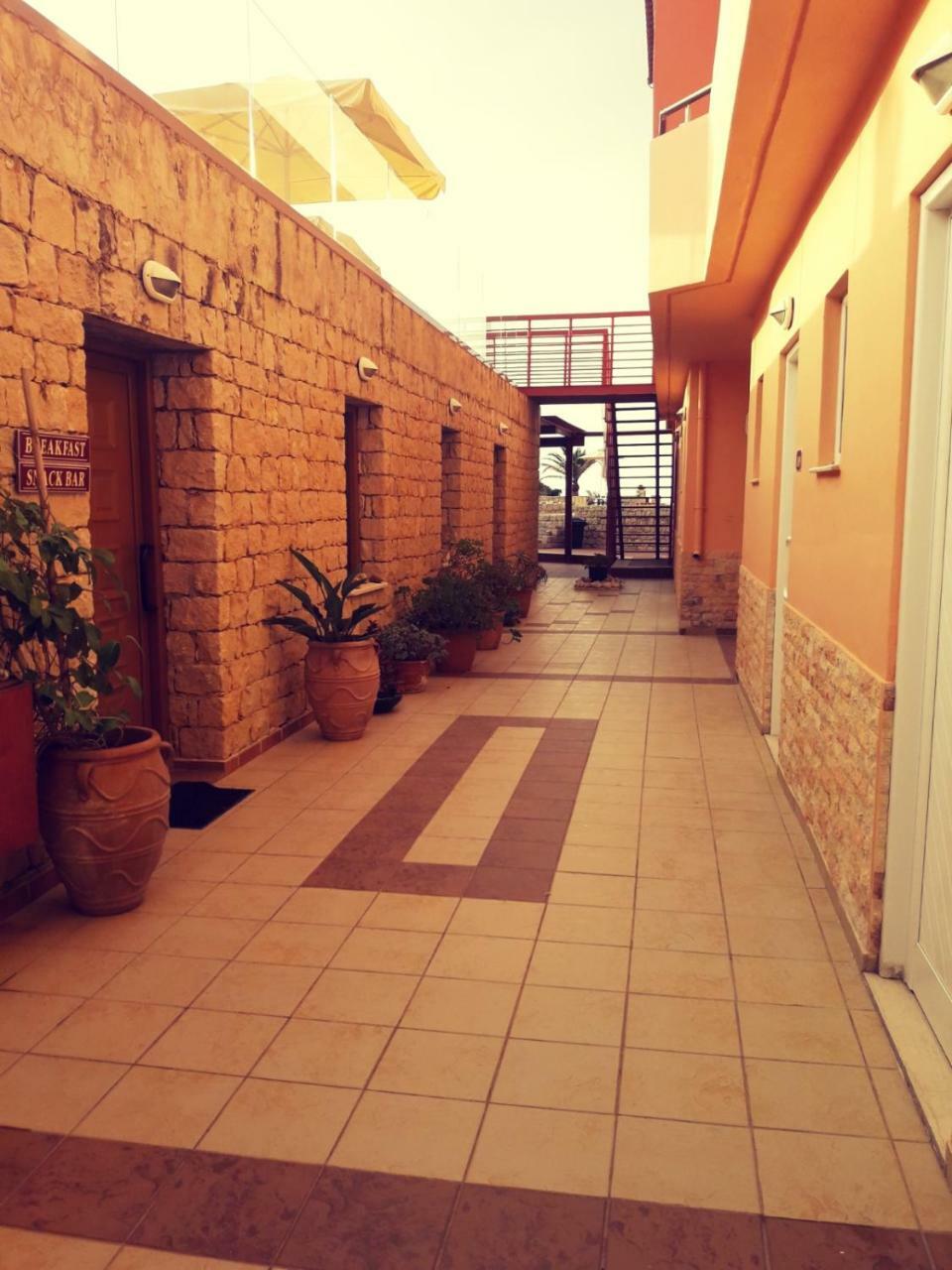 Aquamar Beach Hotel Kournás Eksteriør billede